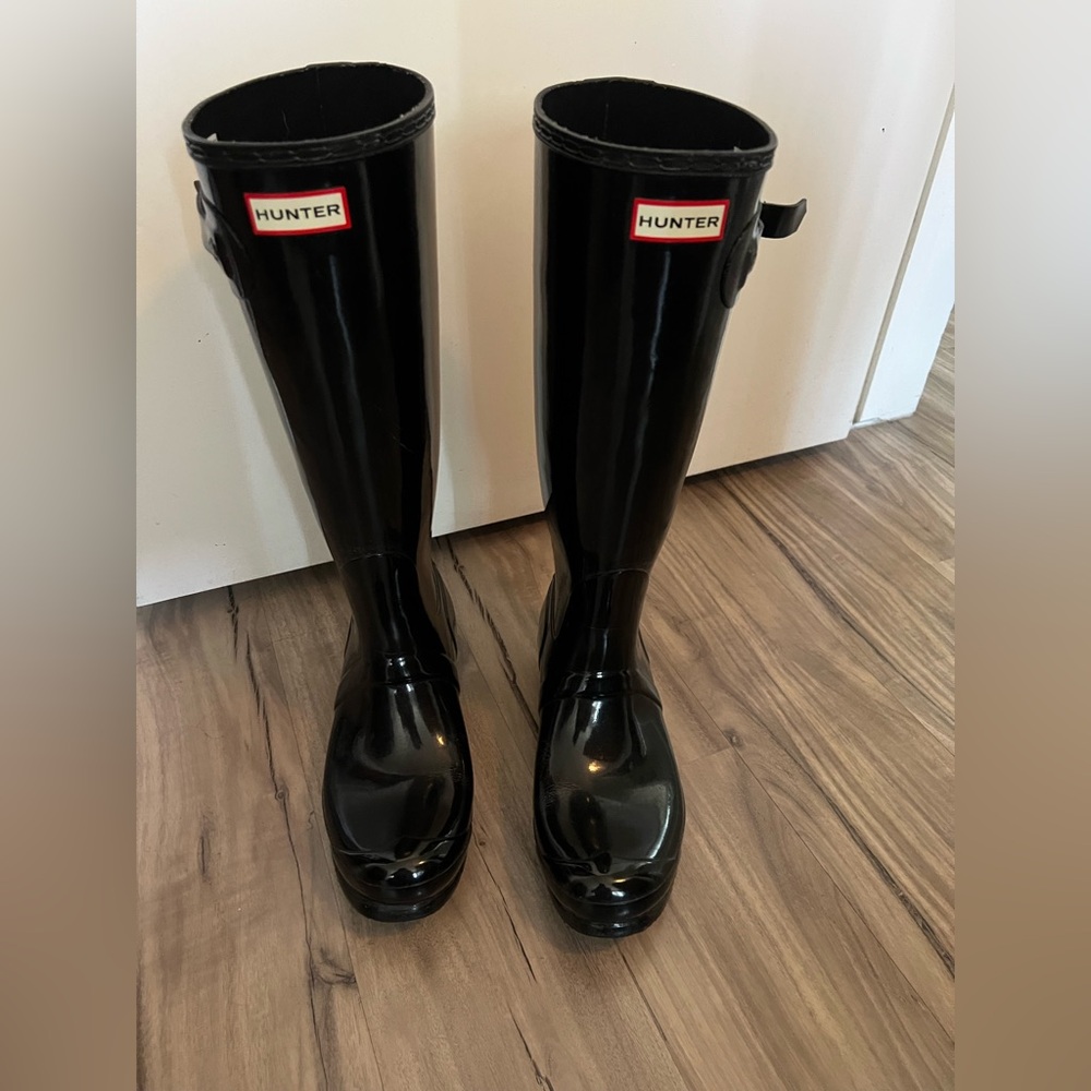 Hunter Glossy Black Tall Rain Boots